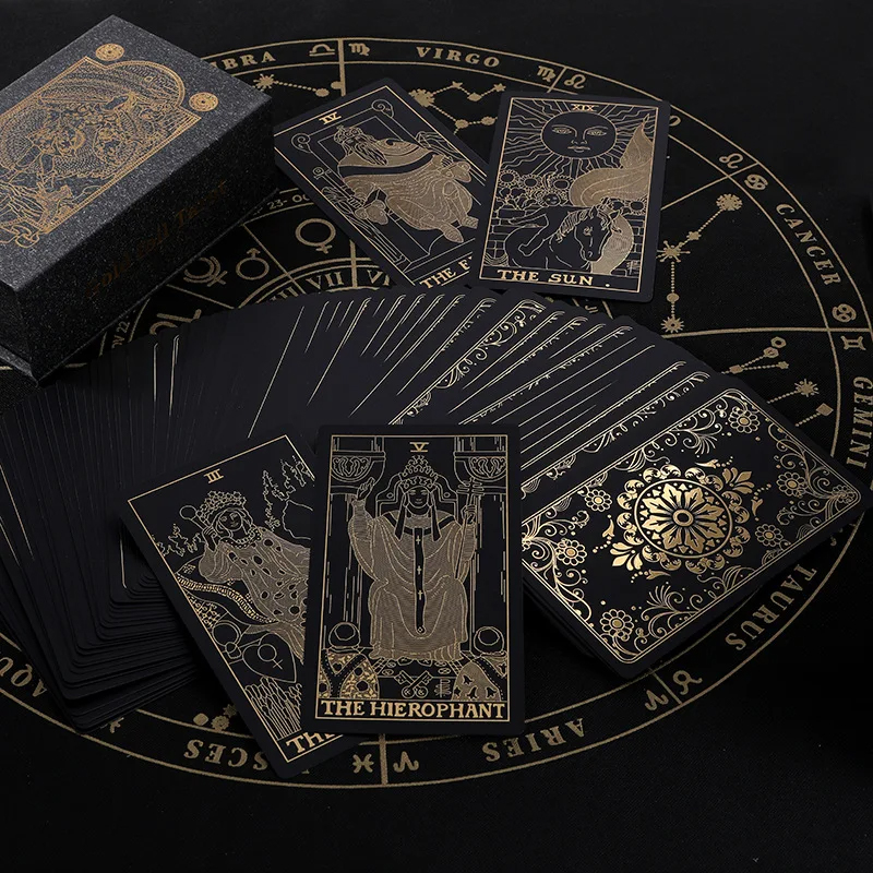 Cartas de tarô clássicas em PVC preto