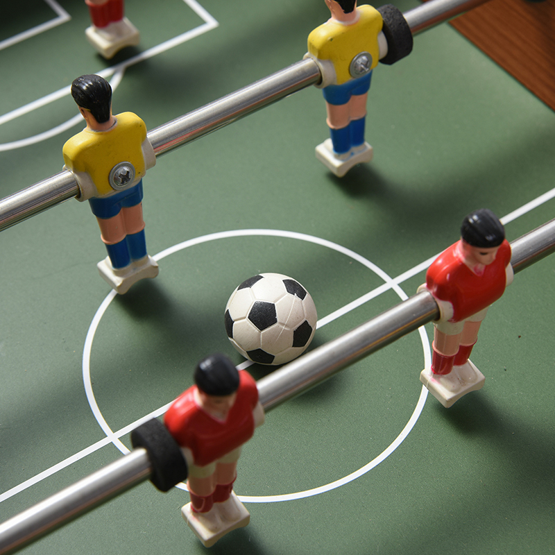 Mini mesa de futebol de madeira