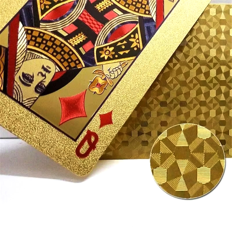 Cartas de jogar banhadas a ouro